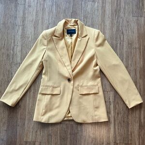 Women’s Oversized Blazer in Yellow